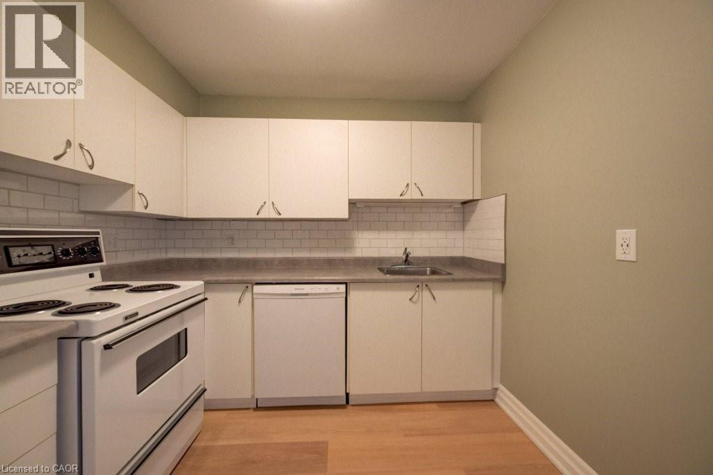 15 HOFSTETTER Avenue Unit# 221, Kitchener, Ontario, N2A3Z7 — Photo 8