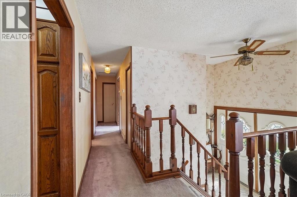 2204 CARTIER Crescent - 22