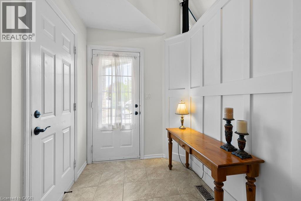 19 BREWSTER Way - 9