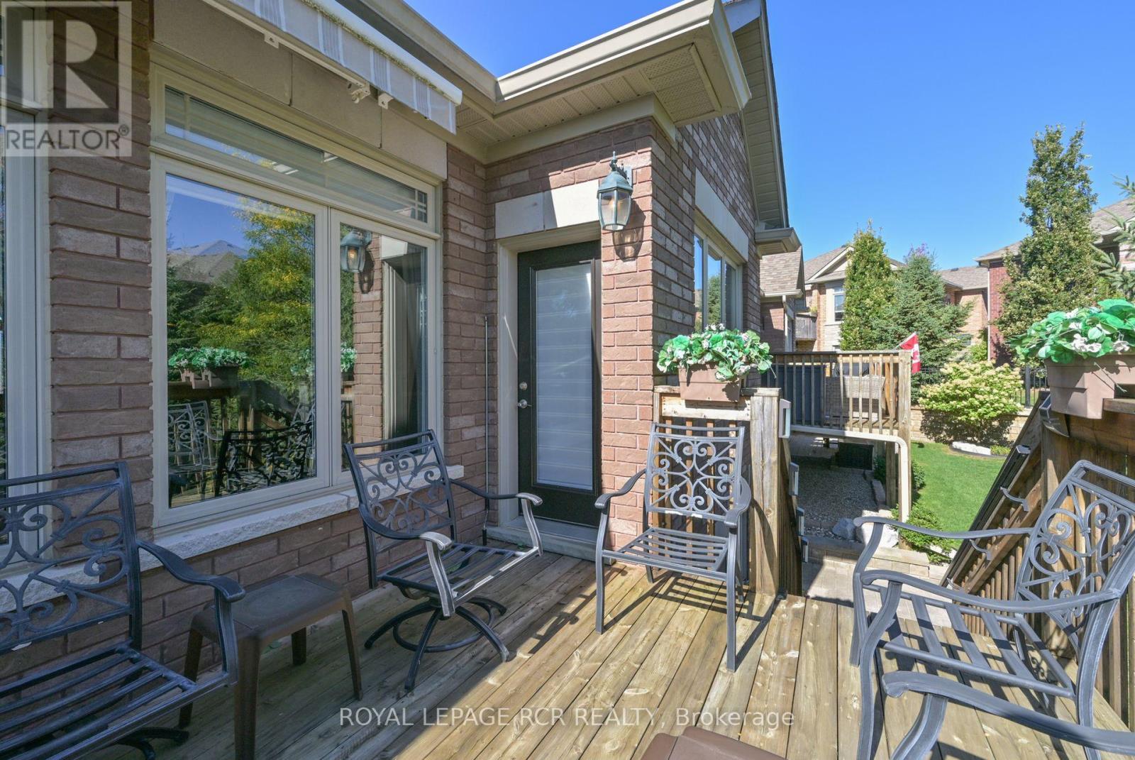 45 HILLCREST DRIVE - 30