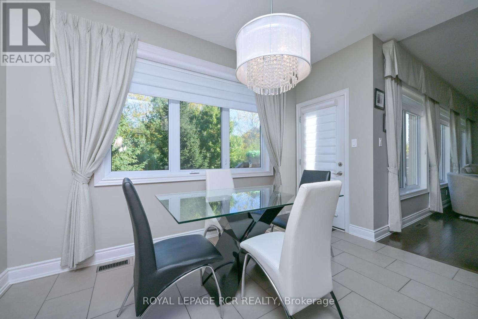 45 HILLCREST DRIVE - 9