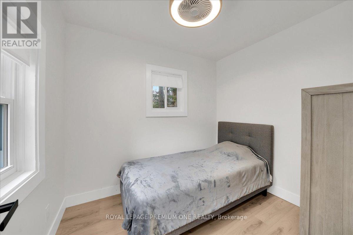 40 45TH STREET N - 17