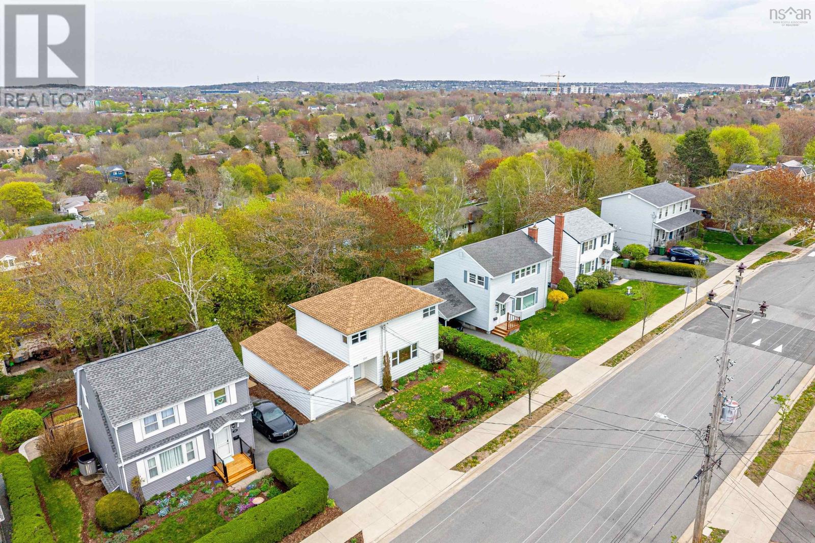 Property 22 of 48 of 258 Joffre Street