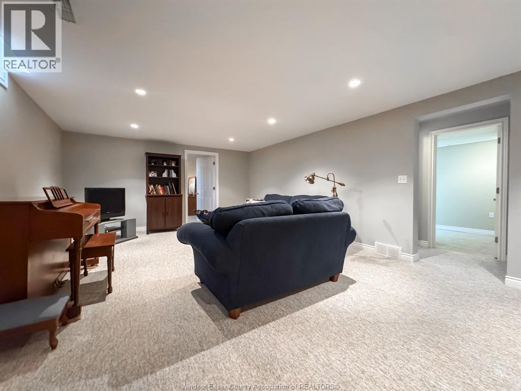 11445 ARVILLA, Windsor, Ontario, N8P1L5 — Photo 9