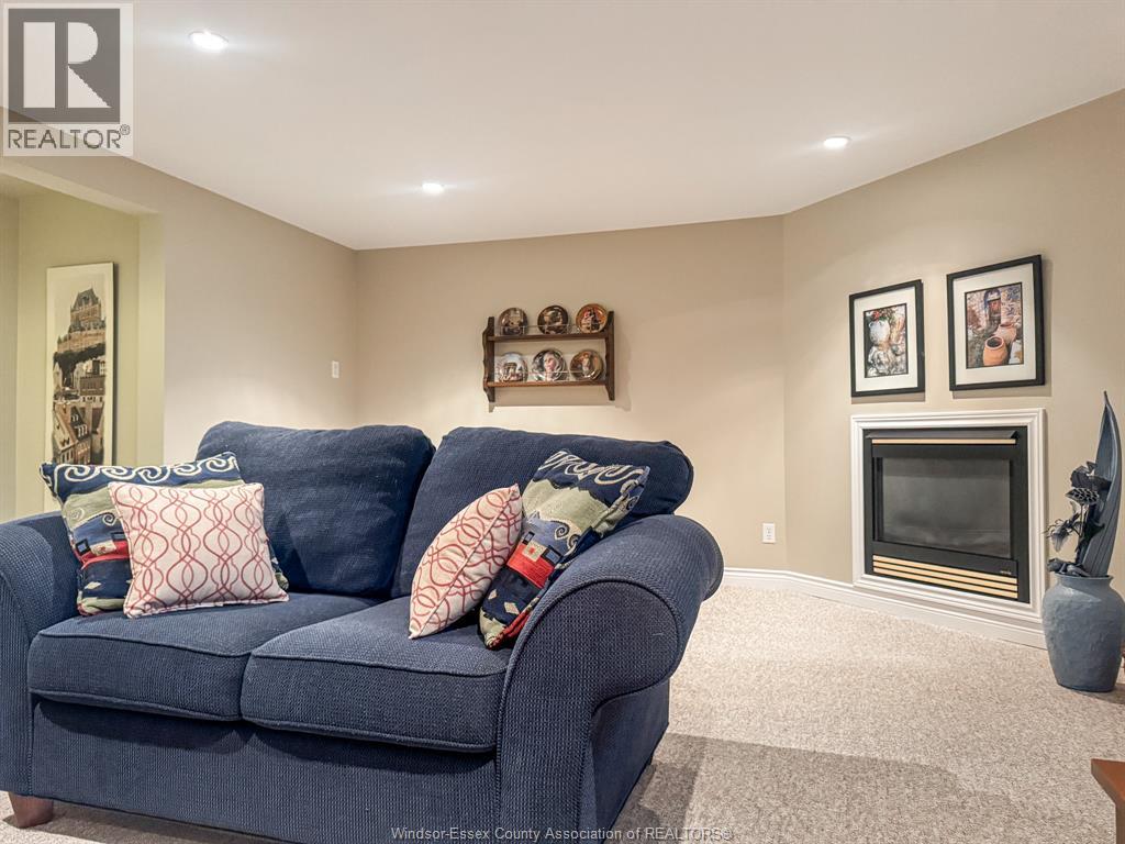 11445 ARVILLA, Windsor, Ontario, N8P1L5 — Photo 29