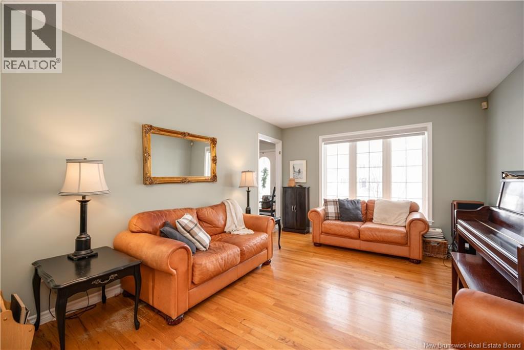 523 Alphée Street - 7