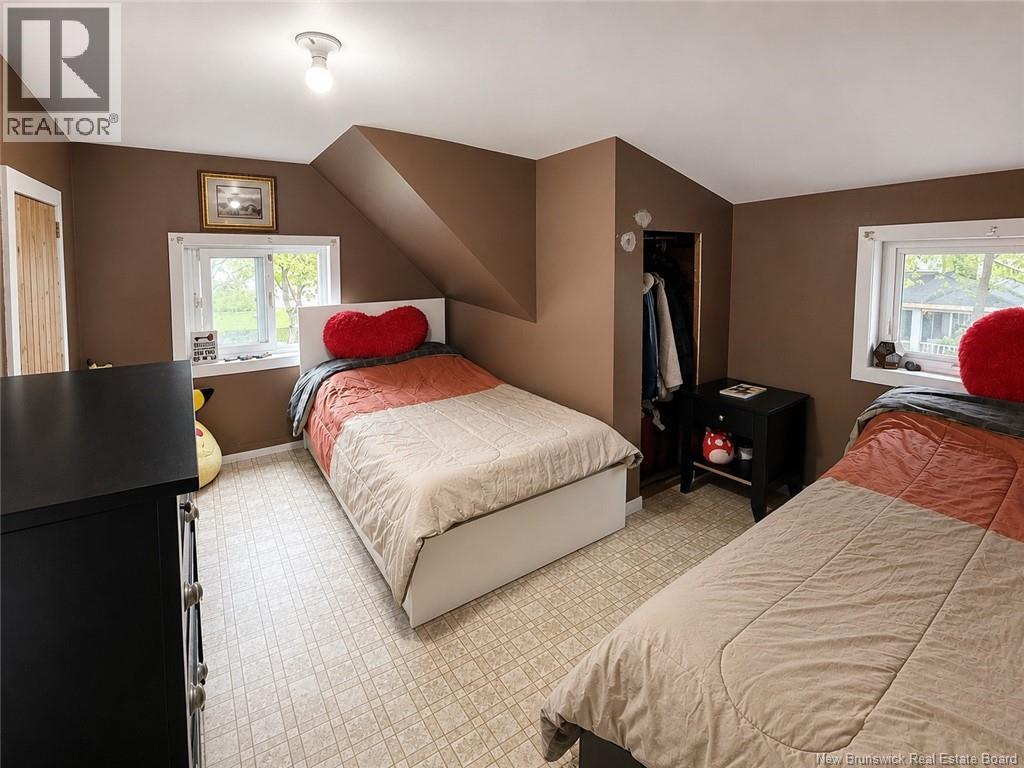 37 St-Jean Baptiste Street - 13