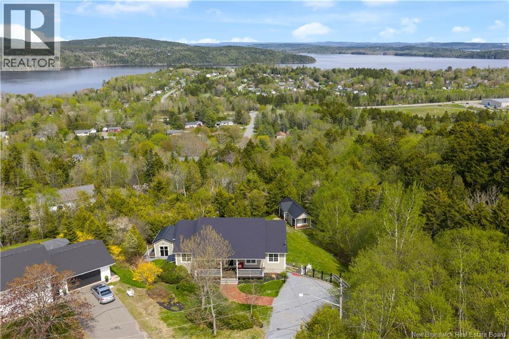 69 Morningside Crescent - Image 2