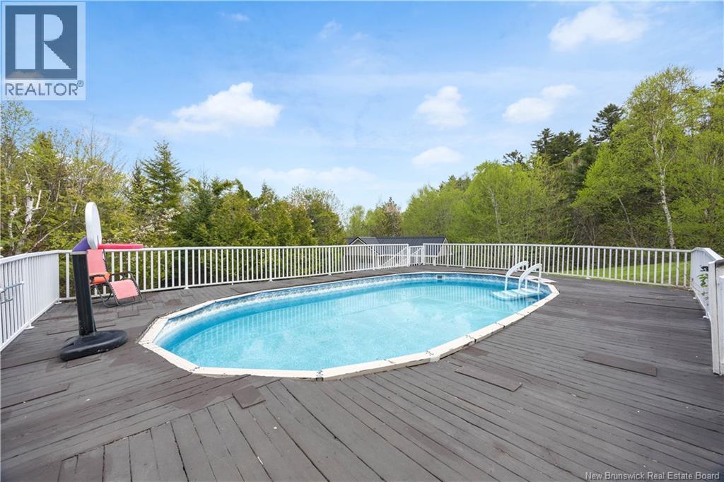69 Morningside Crescent - 34