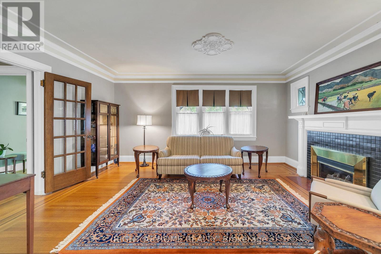 16 NELLES BOULEVARD - 11