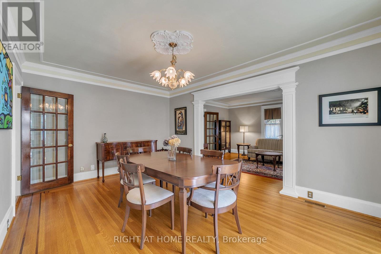 16 NELLES BOULEVARD - 14