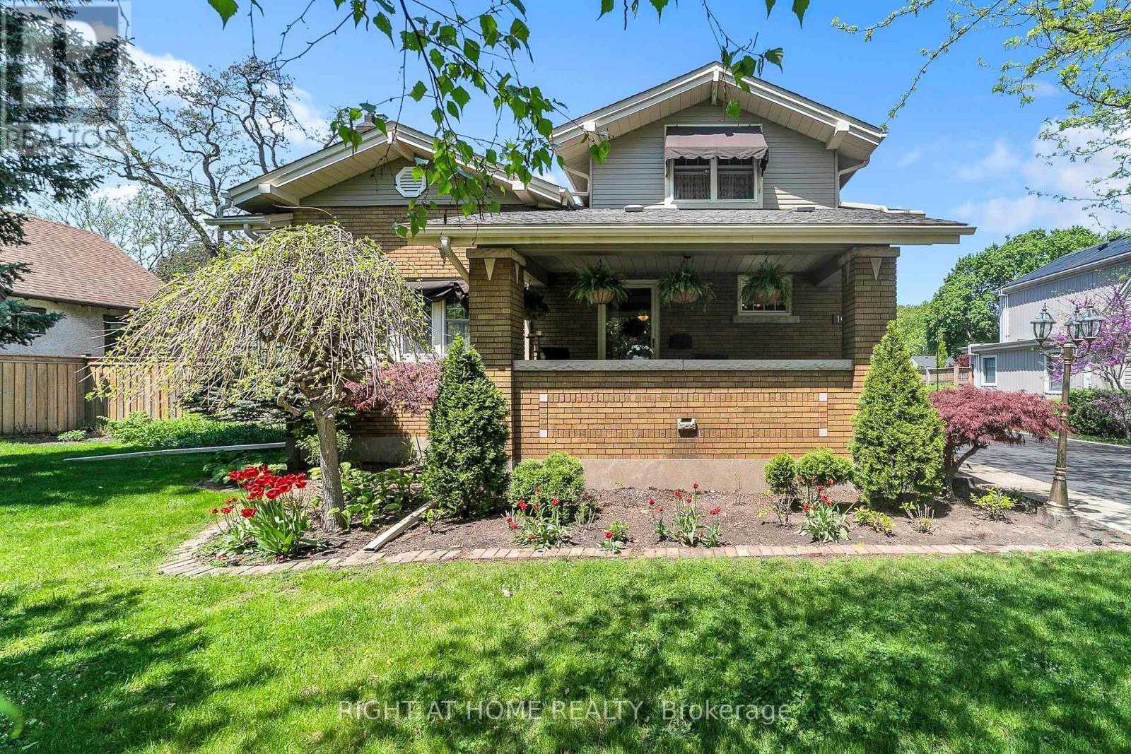 16 NELLES BOULEVARD - 2