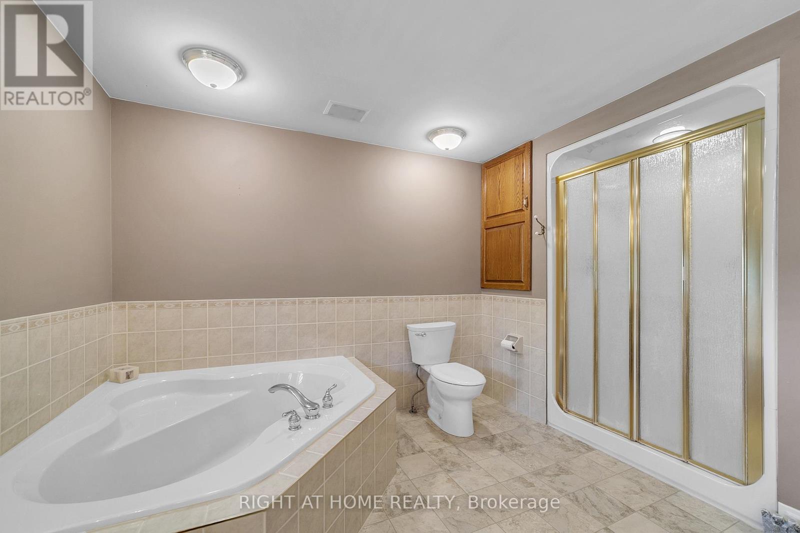 16 NELLES BOULEVARD - 29