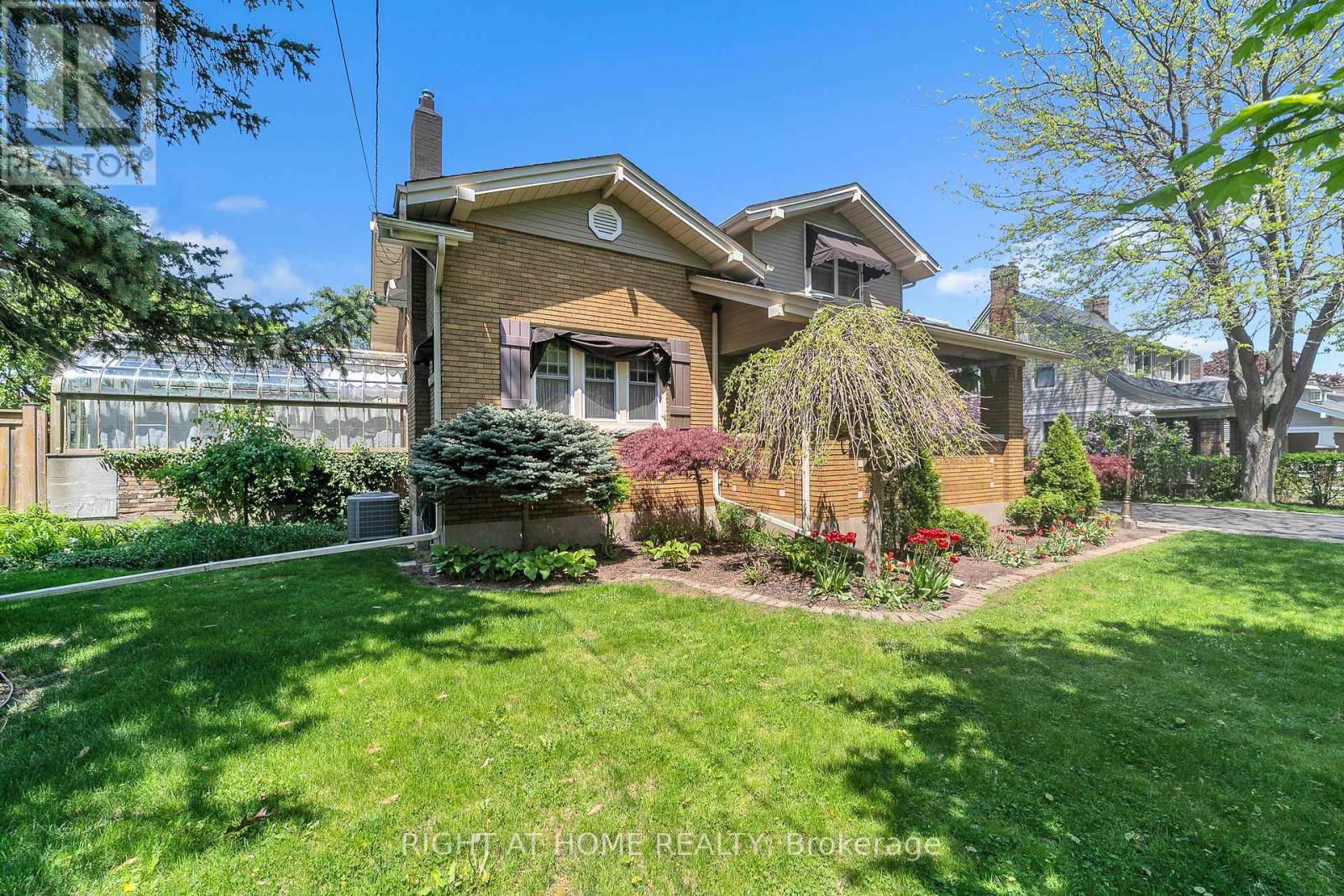 16 NELLES BOULEVARD - 3