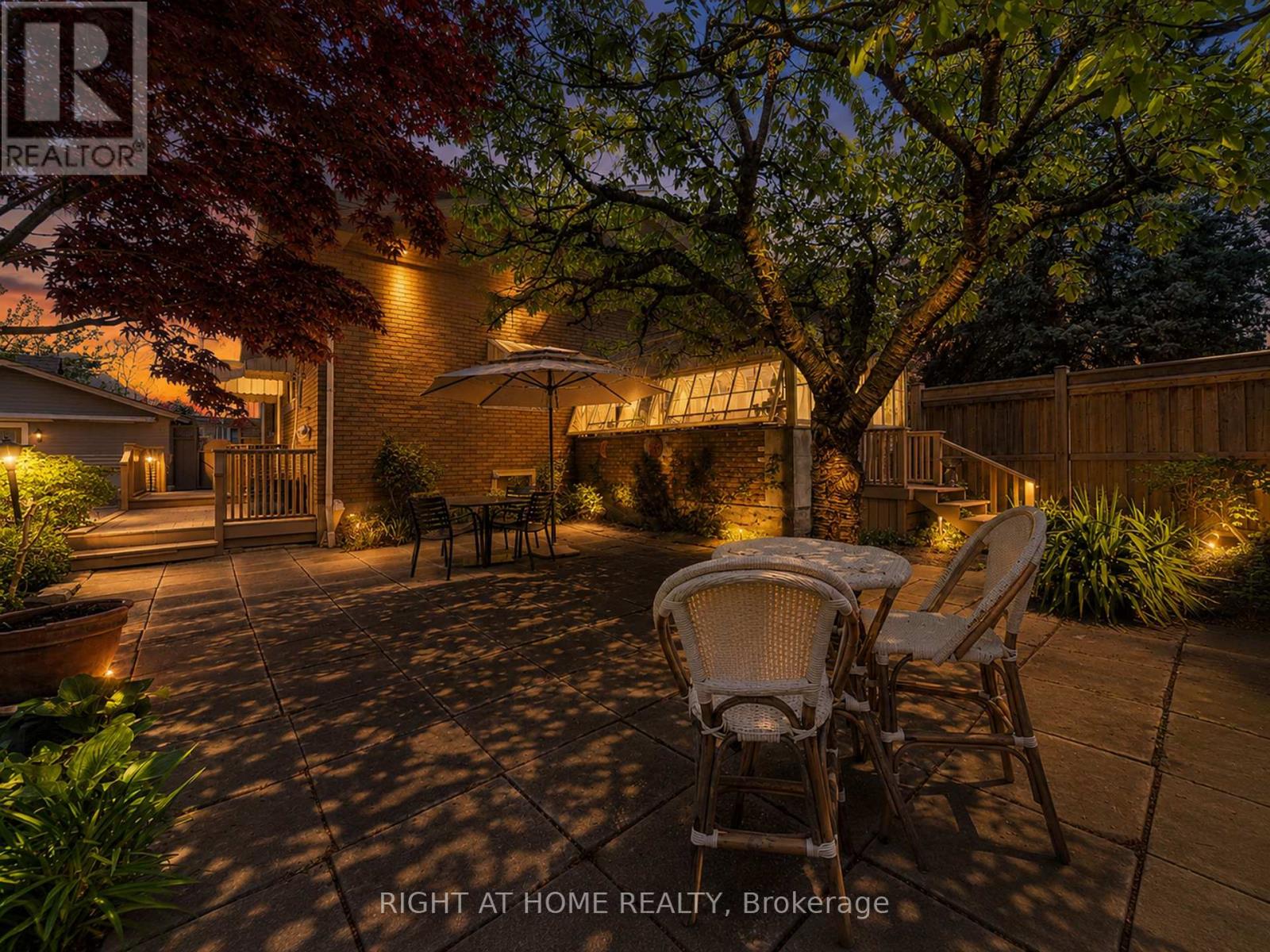 16 NELLES BOULEVARD - 36