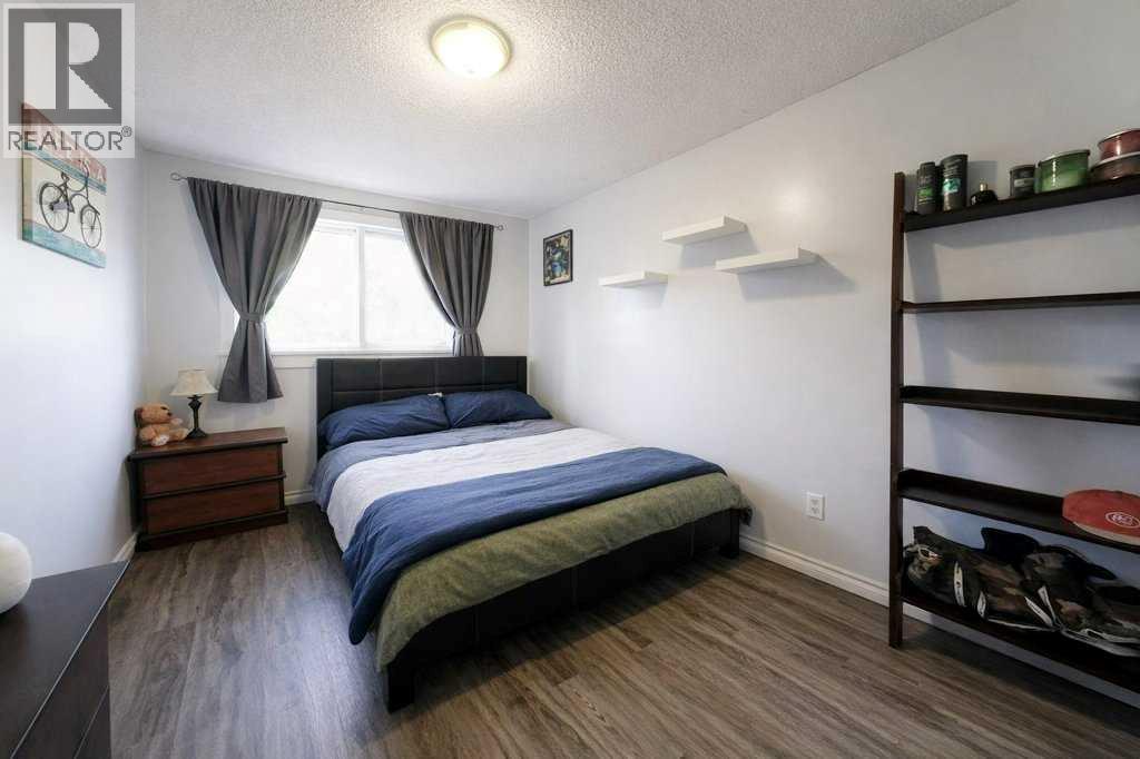 #5 7740 Hunterview Drive NW - 14