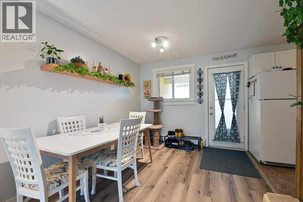 #5 7740 Hunterview Drive NW - 4