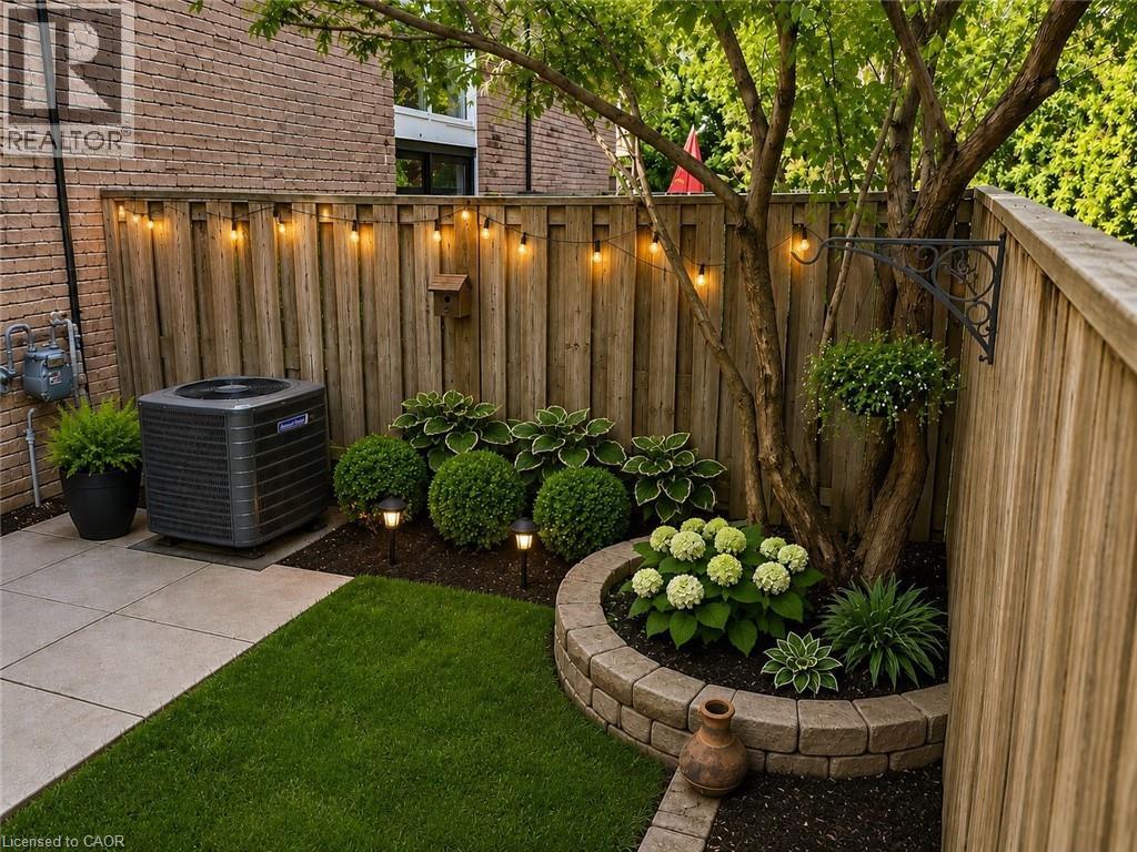 #112 680 REGENCY Court - Image 3