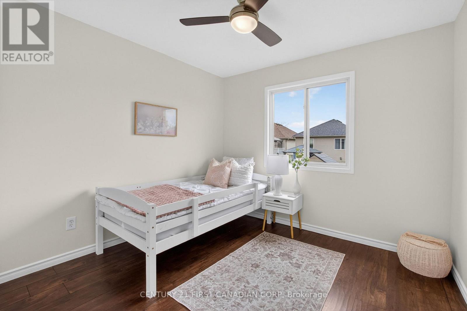 1379 ASPENRIDGE CRESCENT - 18