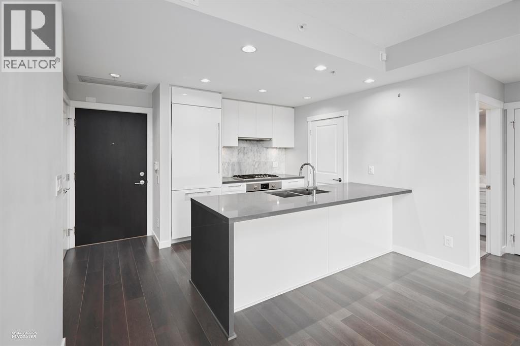 203 5638 BIRNEY Avenue - photo 2