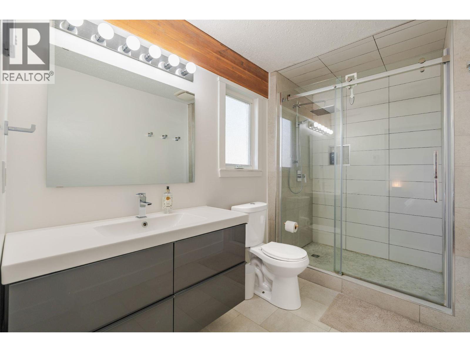 9 39752 GOVERNMENT ROAD, Squamish