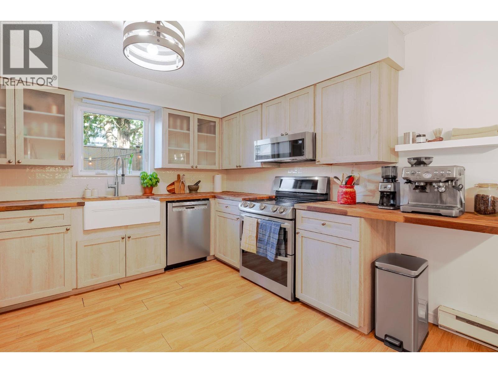 9 39752 GOVERNMENT ROAD, Squamish