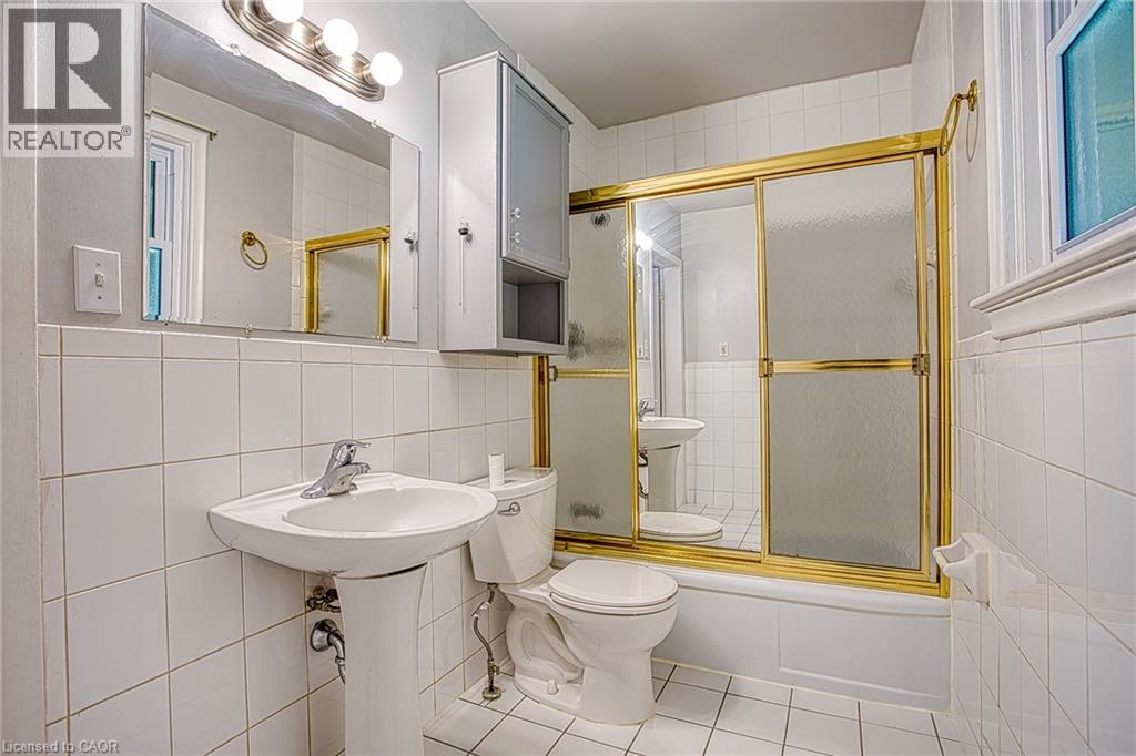 39 CHESTER Road - 10