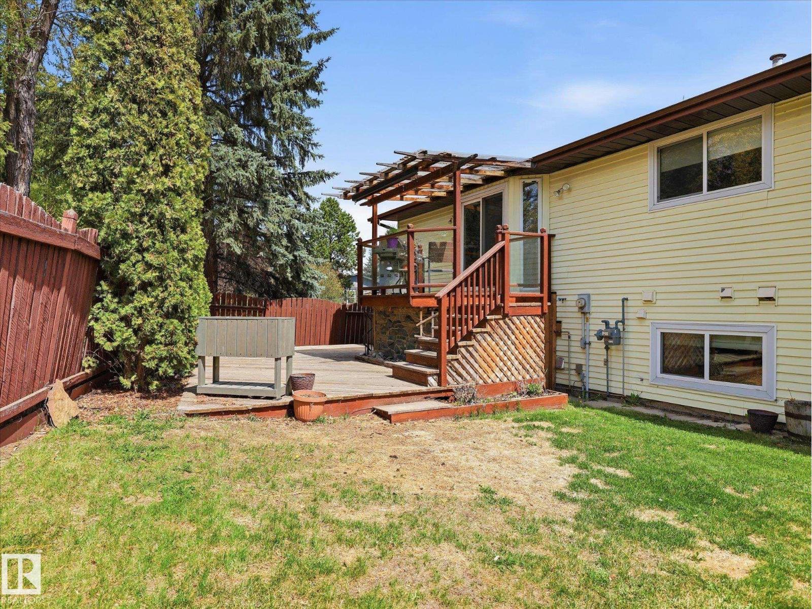 45 LORNE CR - 44