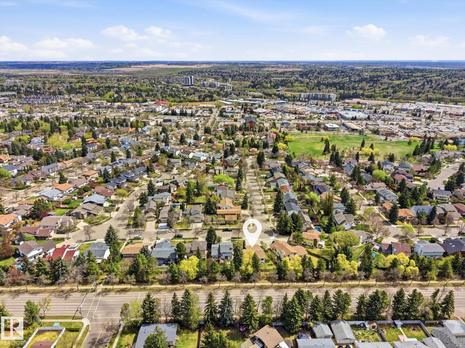 45 LORNE CR - 56