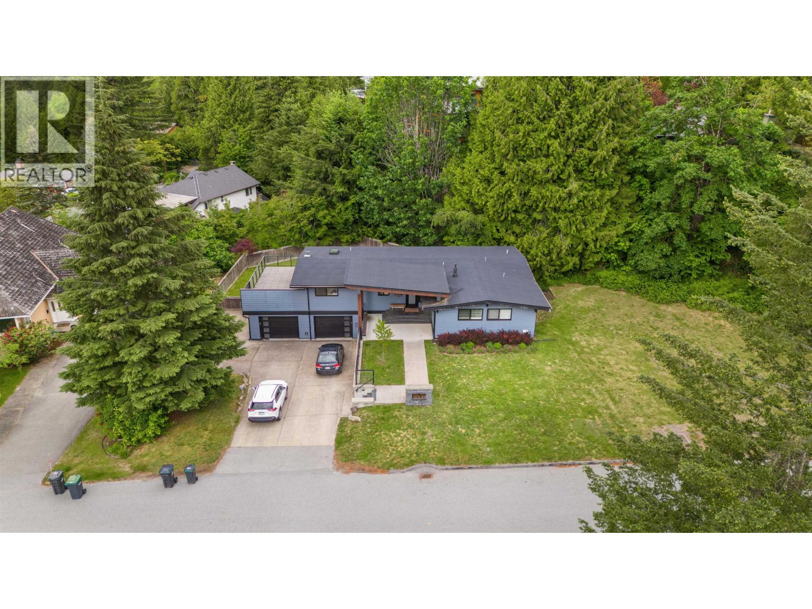2361 FRIEDEL CRESCENT, Squamish