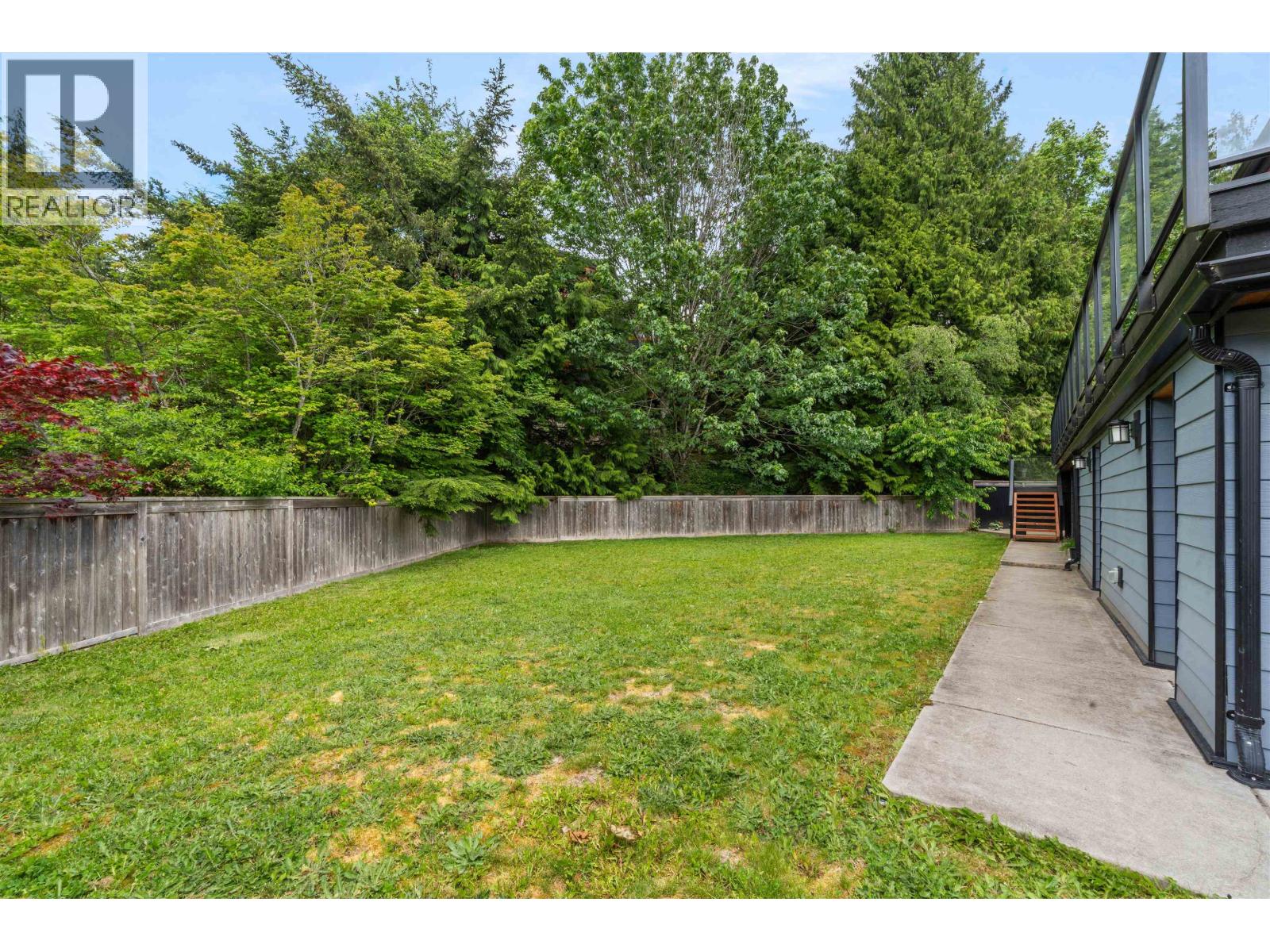 2361 FRIEDEL CRESCENT, Squamish