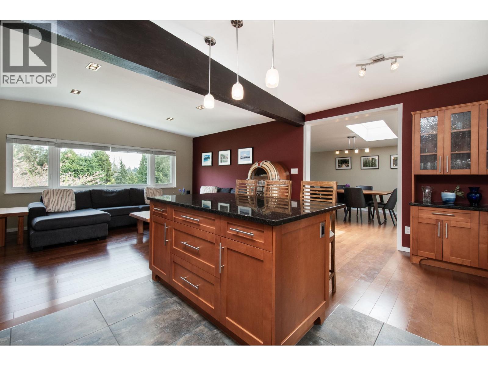 2175 GREYLYNN CRESCENT, North Vancouver