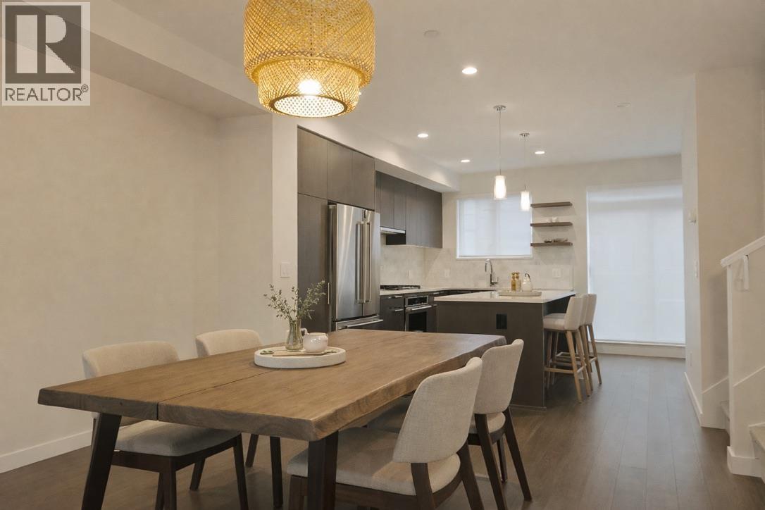 151 4738 HEMLOCK WAY, Tsawwassen