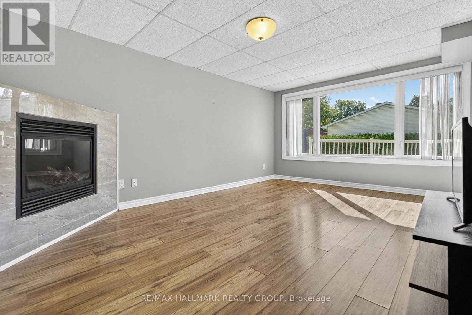 1354 GAULTOIS AVENUE - 17