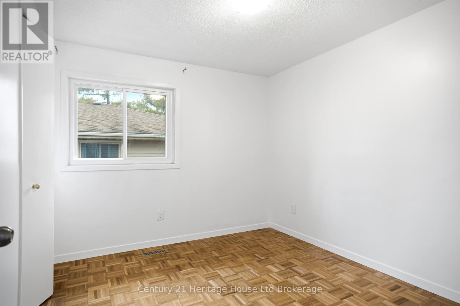 728 NORWOOD AVENUE - 12