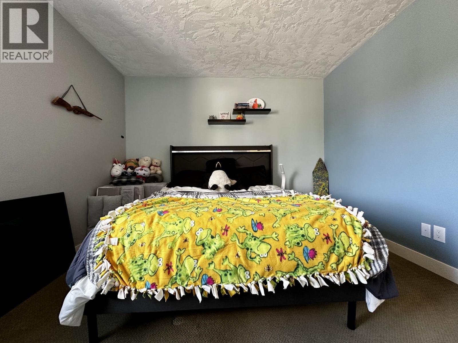 3263 THIRD AVENUE, Smithers