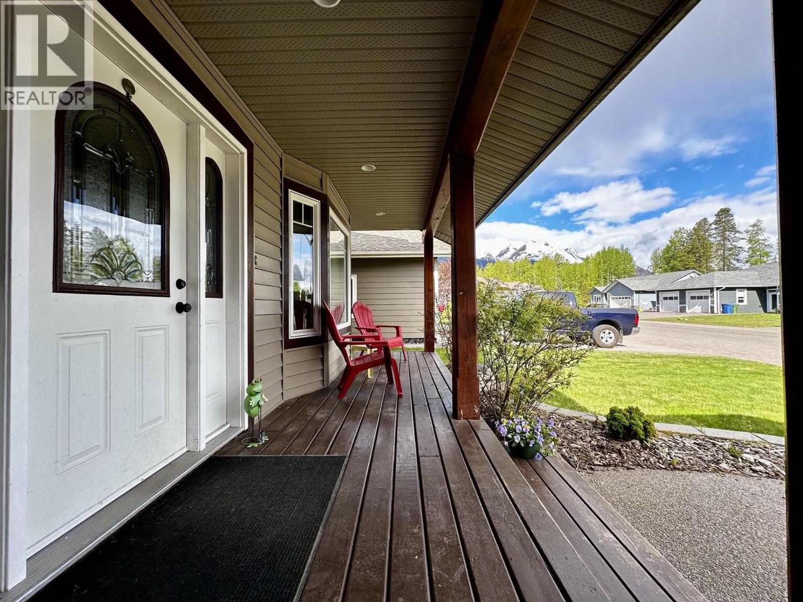 3263 THIRD AVENUE, Smithers