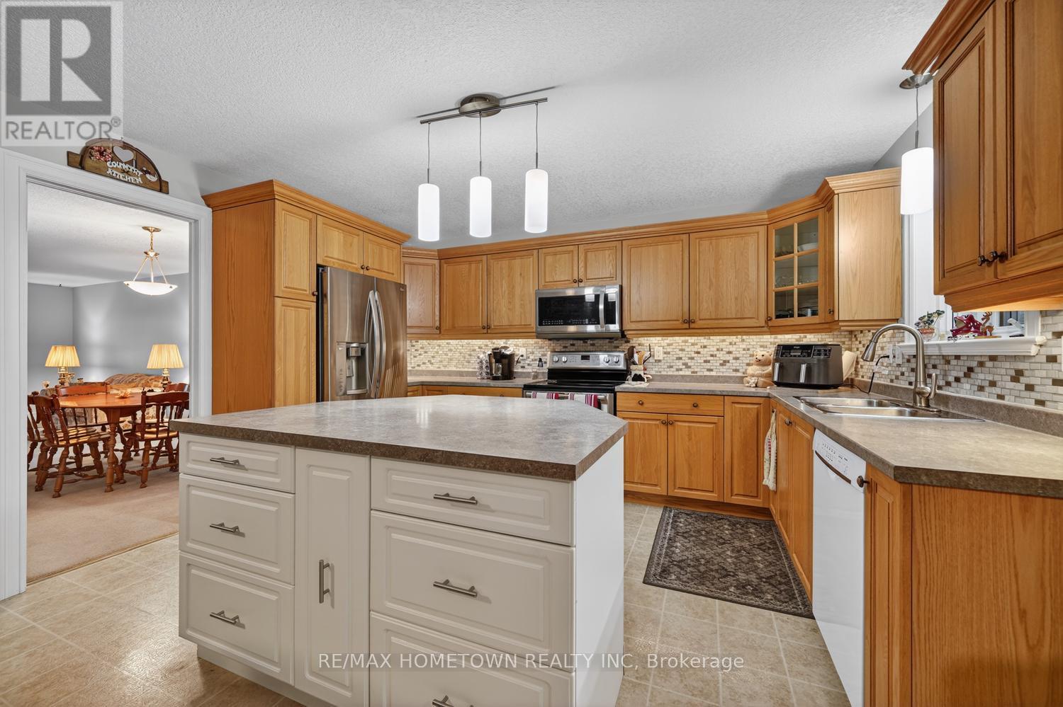 1079 SHEARER DRIVE - 12