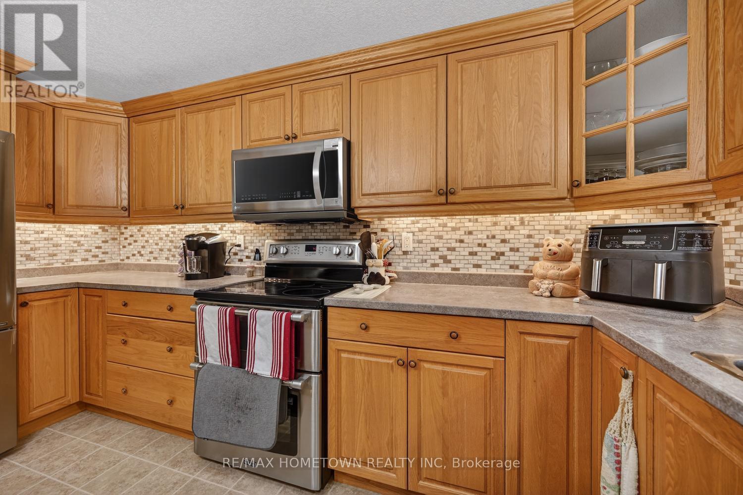 1079 SHEARER DRIVE - 13