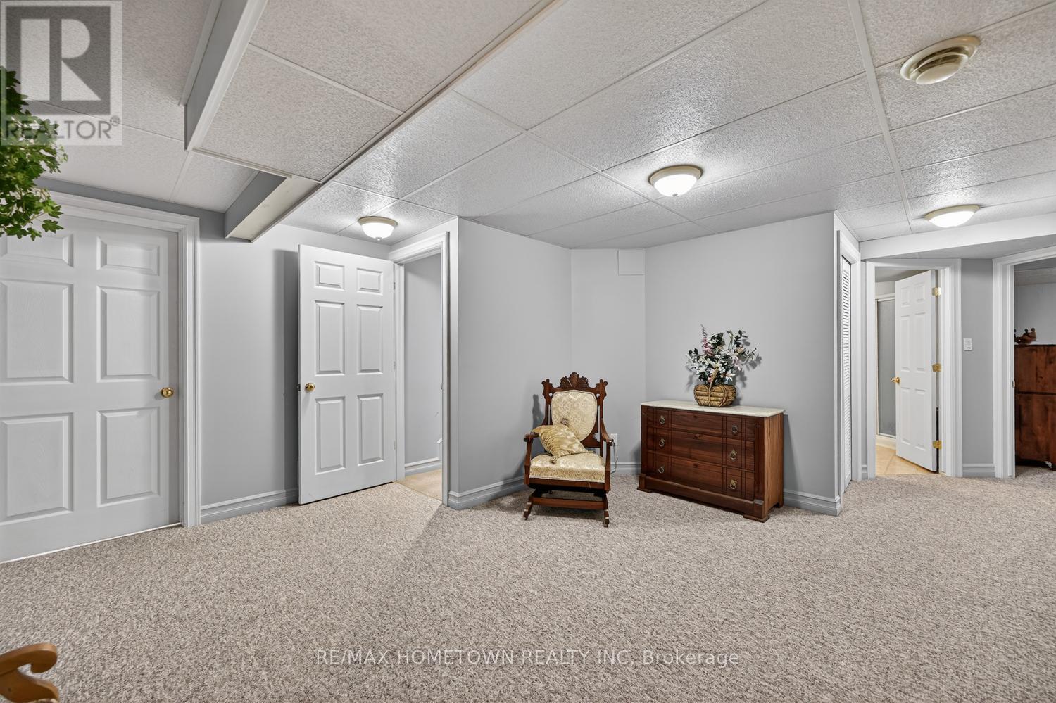 1079 SHEARER DRIVE - 31