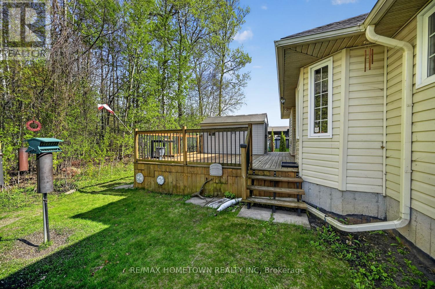 1079 SHEARER DRIVE - 44