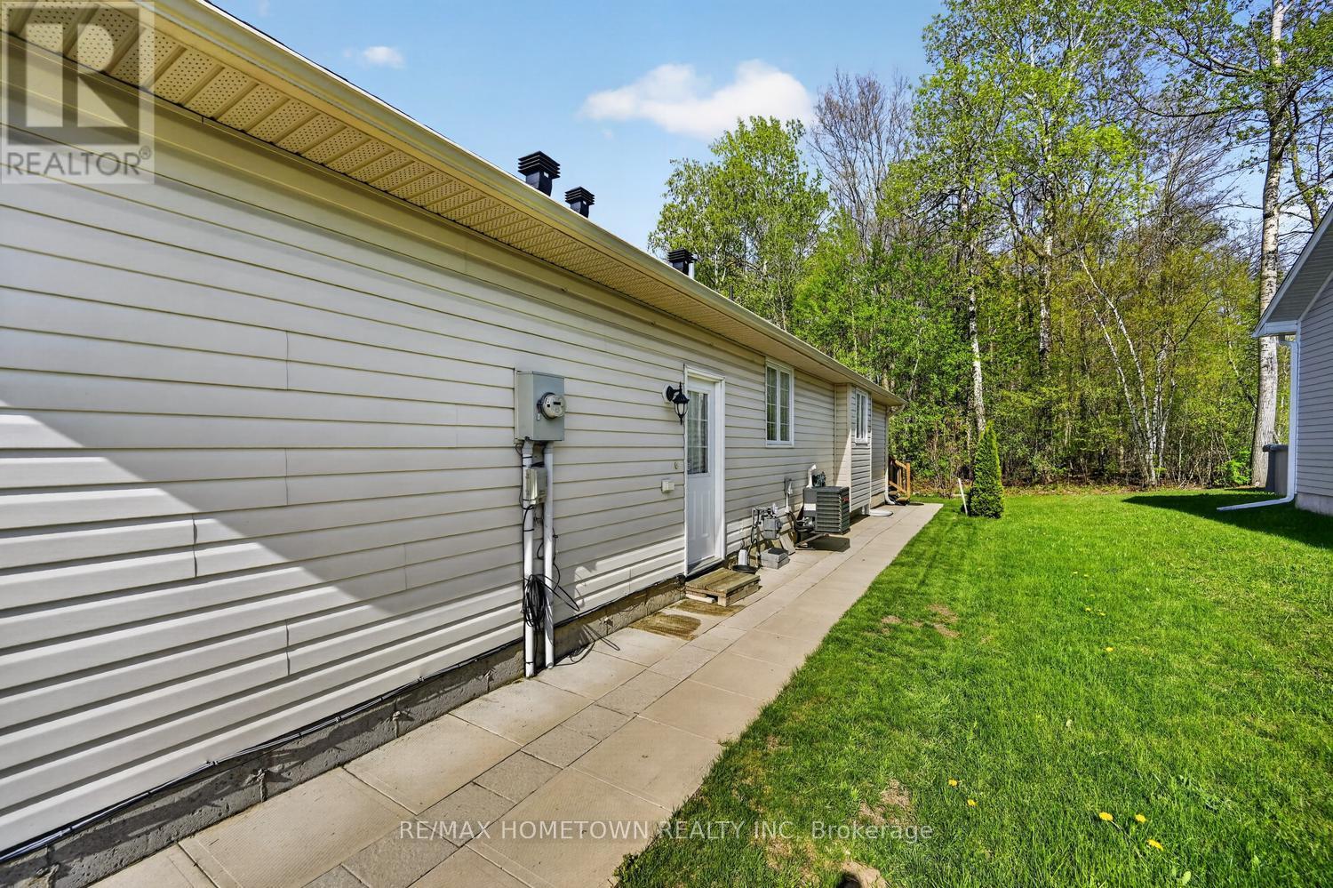 1079 SHEARER DRIVE - 46