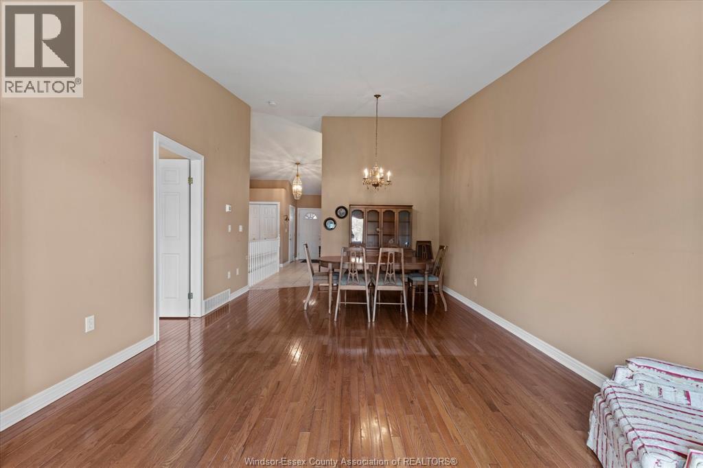 3718 Prairie COURT, Windsor, Ontario, N9G2X3 — Photo 8