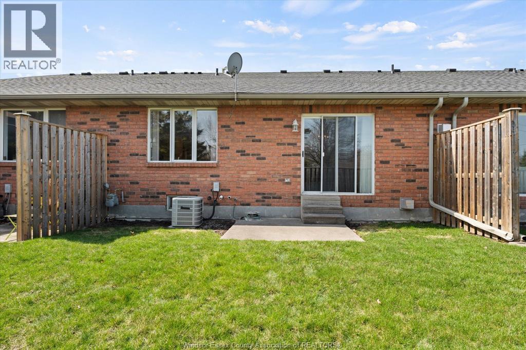 3718 Prairie COURT, Windsor, Ontario, N9G2X3 — Photo 18