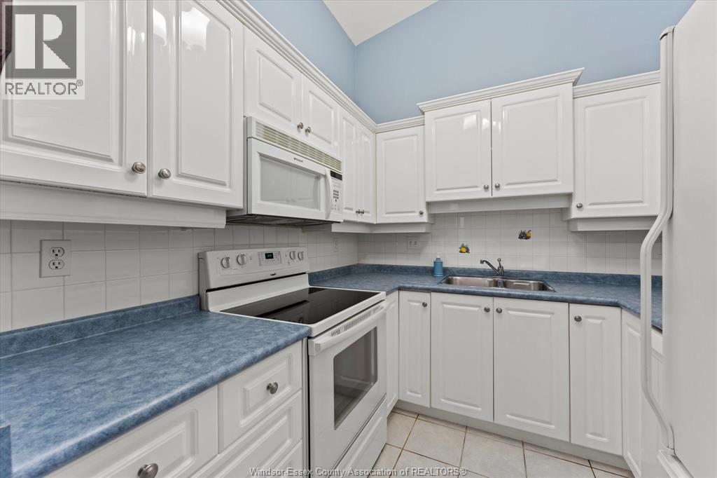 3718 Prairie COURT, Windsor, Ontario, N9G2X3 — Photo 21