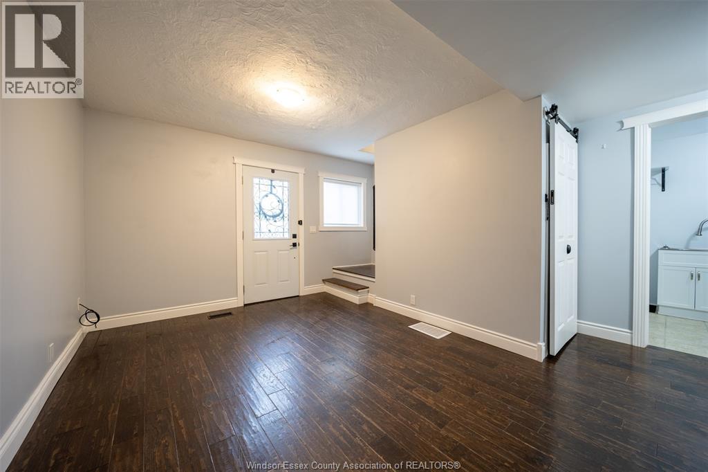 203 SHELDON AVENUE - 5