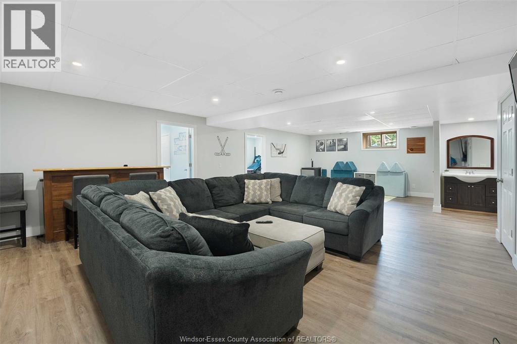 21107 MCLEAN ROAD - 28