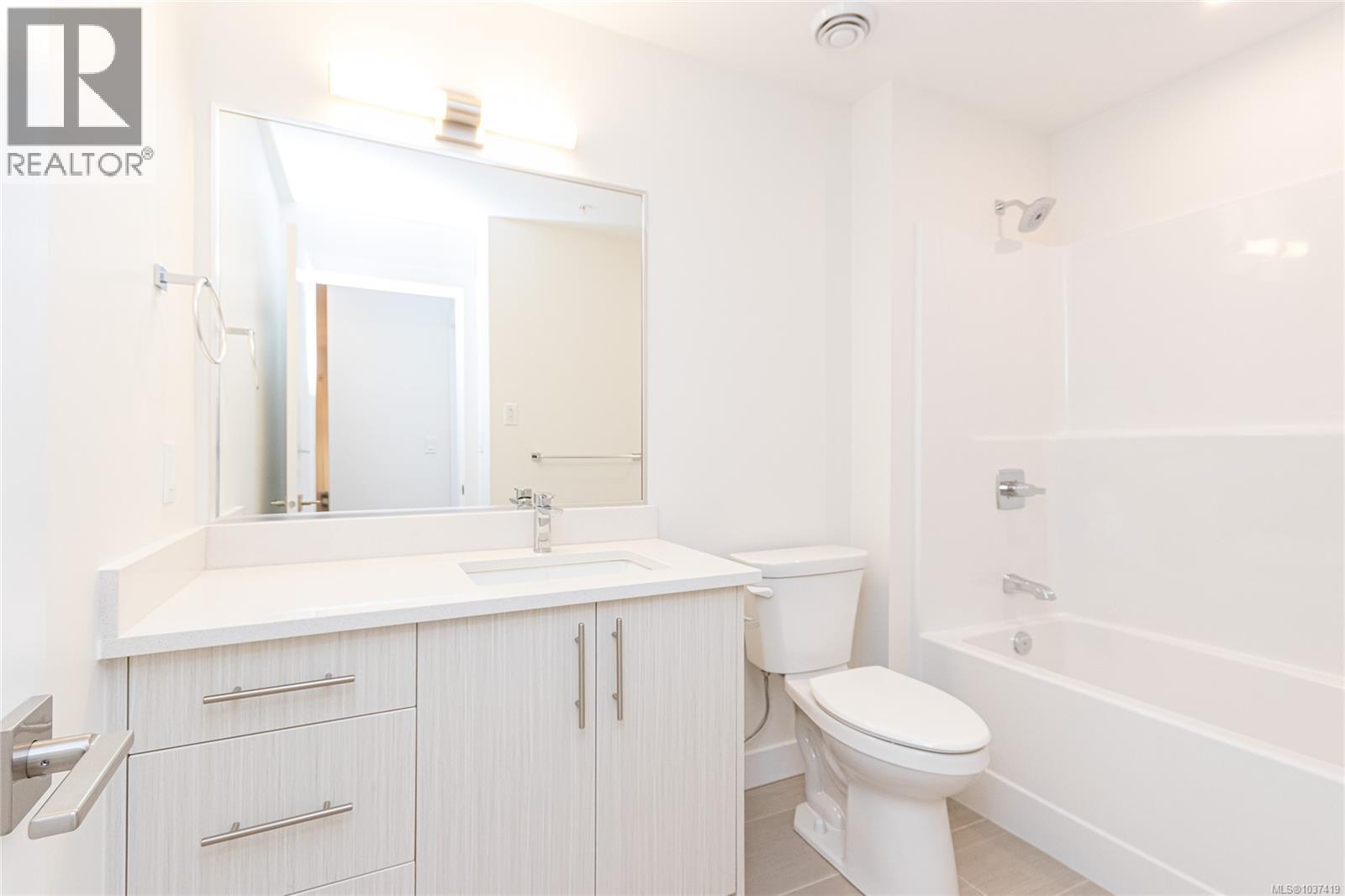 403 918 Jenkins Ave, Langford