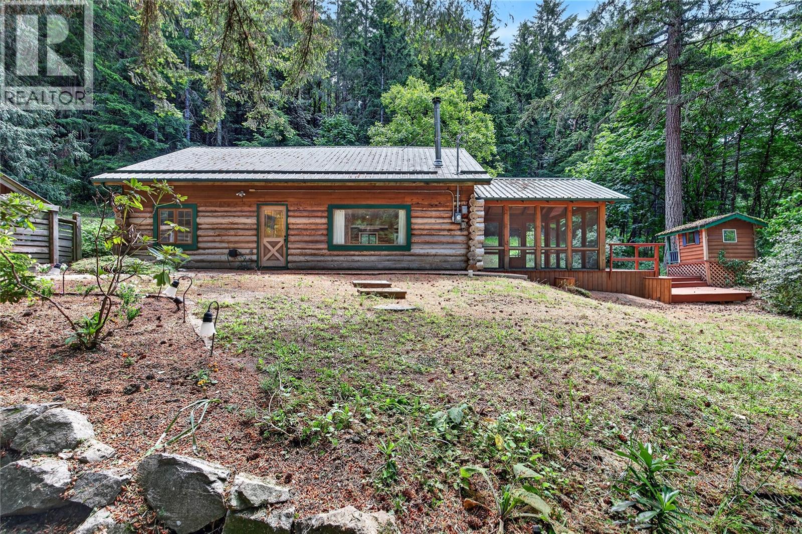 135 Fairway Dr, Salt Spring