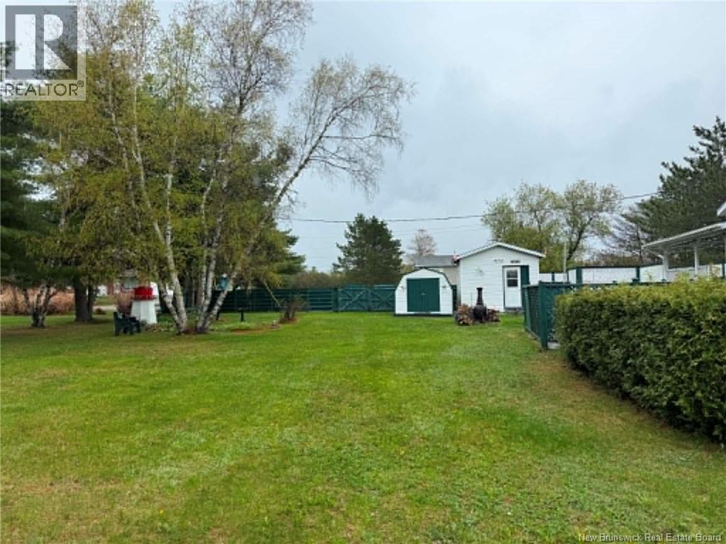 18 Birch Street - 24